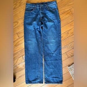 Carven Jeans Men’s size 32 X 32 Medium Wash Denim Straight Leg